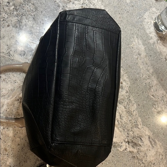 GUESS Black and Gray Satchel - Picture 9 of 13